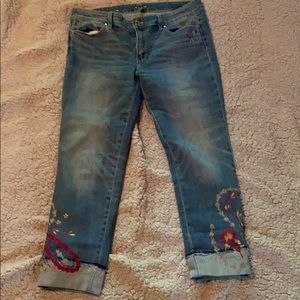 White House Black Market embroidered capris